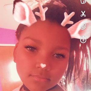 Meet your Posher, Stefanie